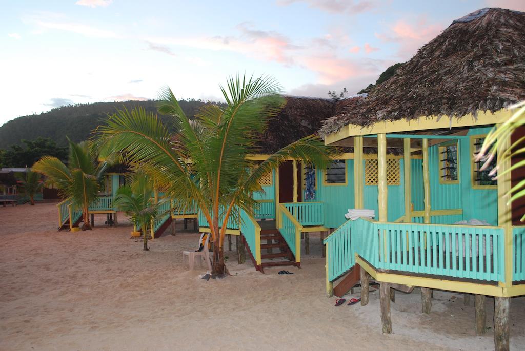 Taufua Beach Fales Lalomanu Kültér fotó