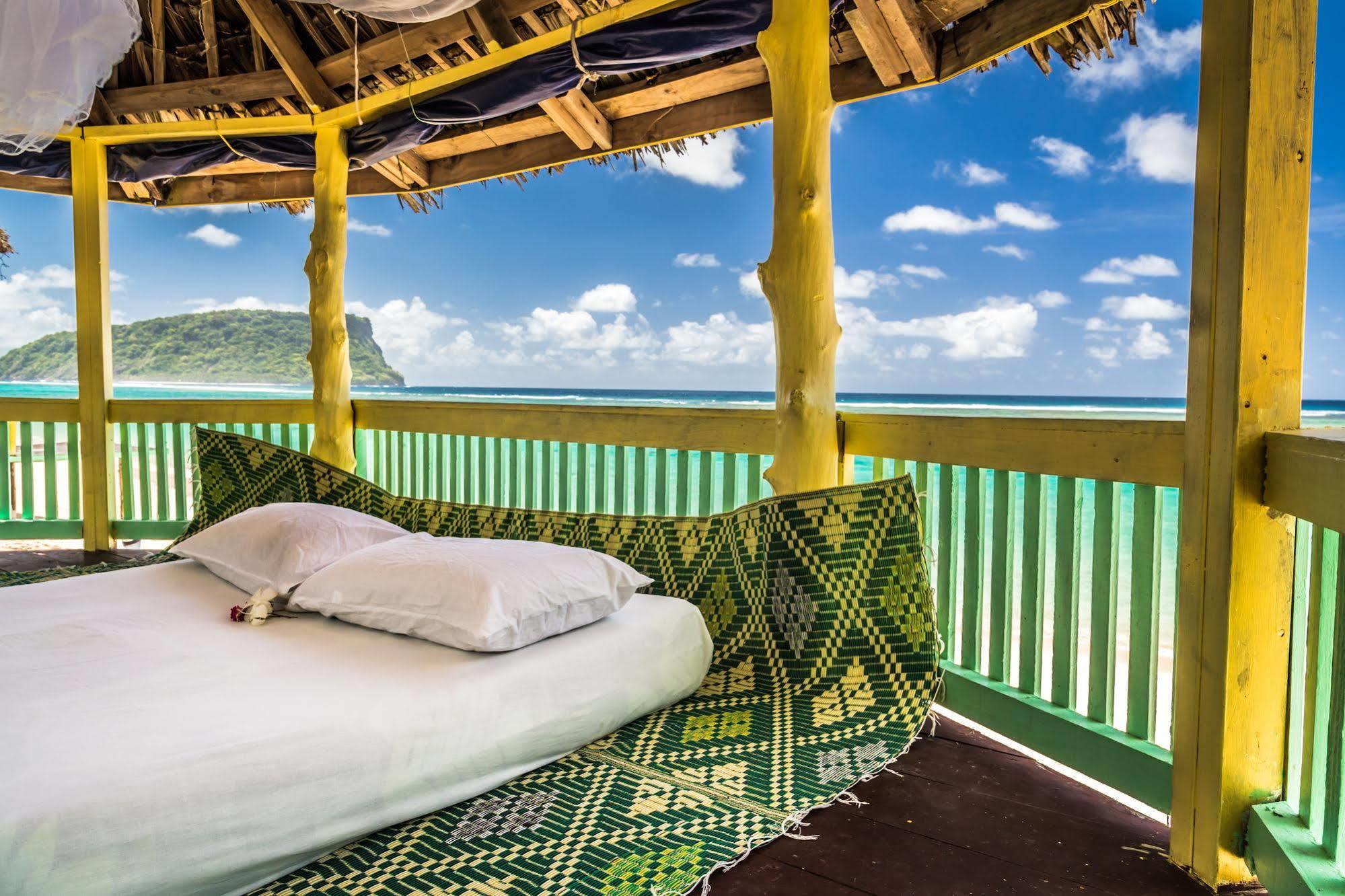 Taufua Beach Fales Lalomanu Kültér fotó