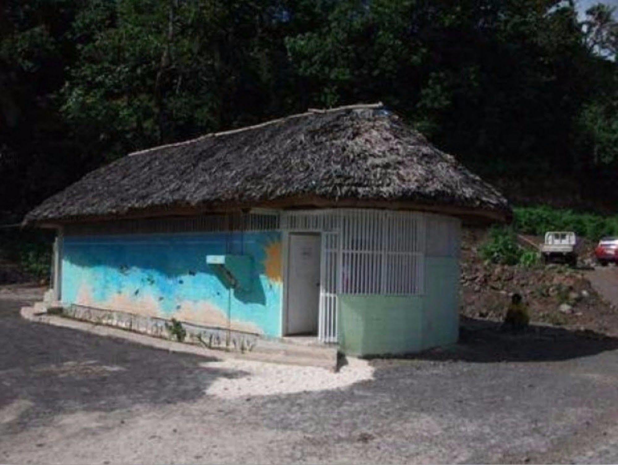 Taufua Beach Fales Lalomanu Kültér fotó